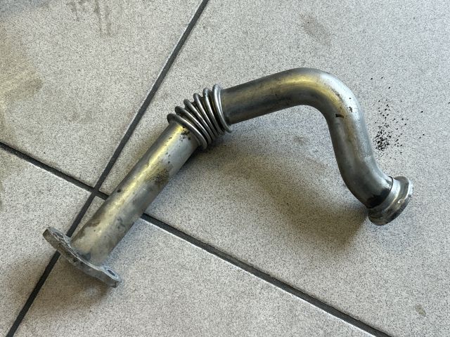 bontott VW CADDY EGR Hűtő Cső