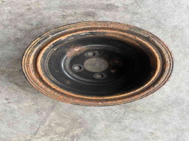 bontott VW CADDY Főtengely Szíjtárcsa