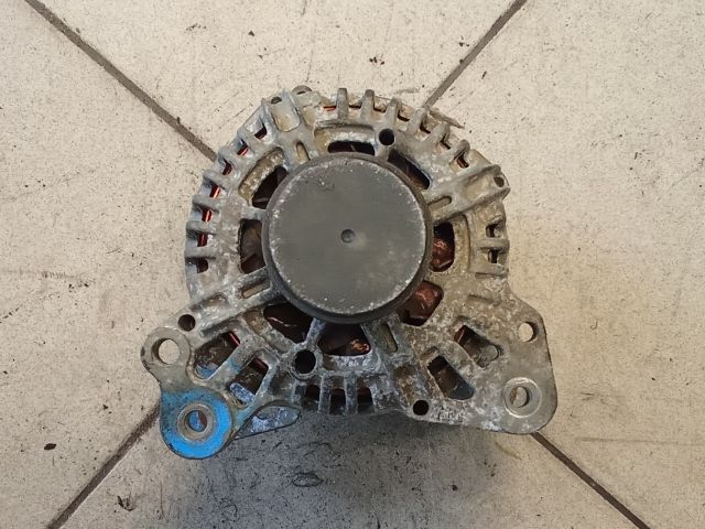 bontott VW CADDY Generátor