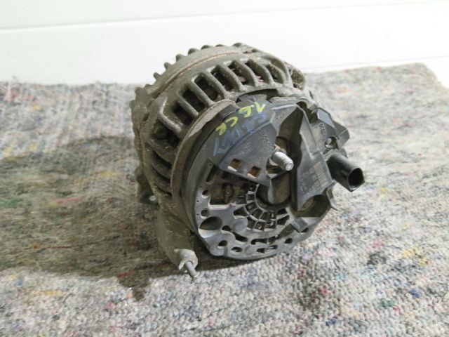 bontott VW CADDY Generátor