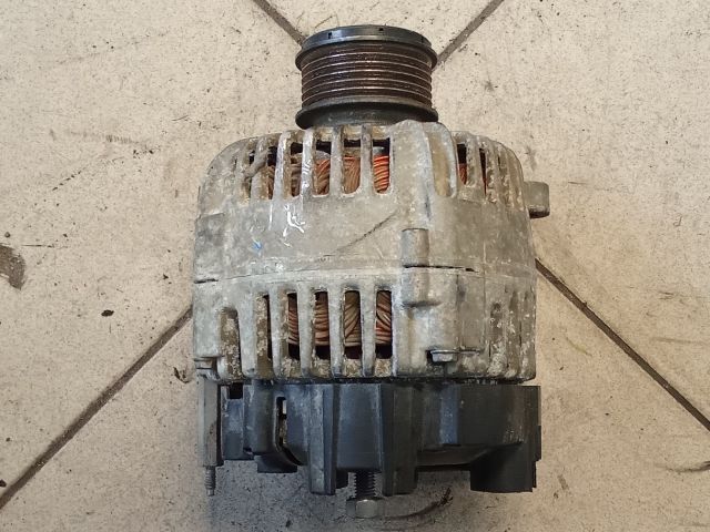 bontott VW CADDY Generátor