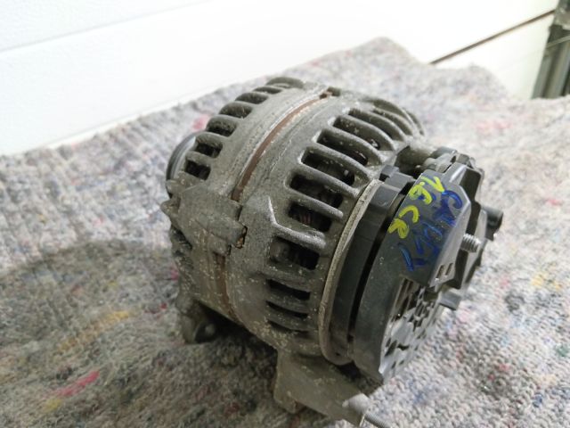 bontott VW CADDY Generátor