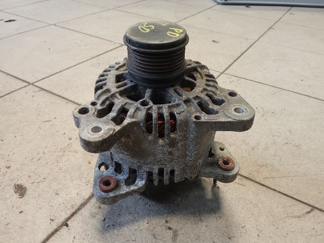 bontott VW CADDY Generátor