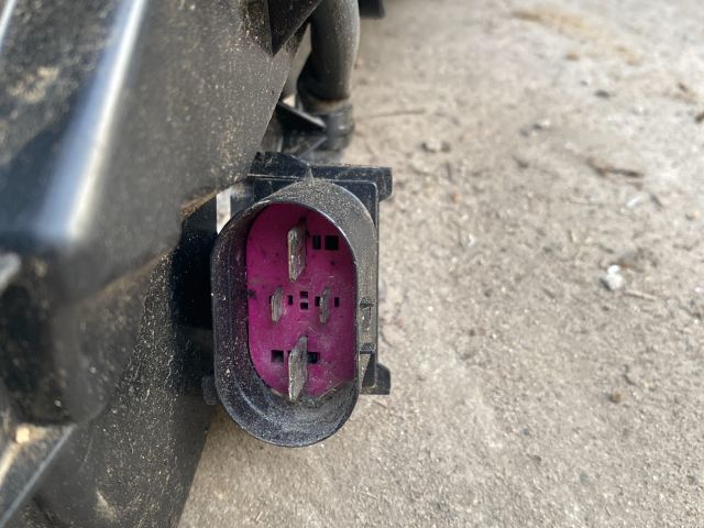 bontott VW CADDY Hűtőventilátor