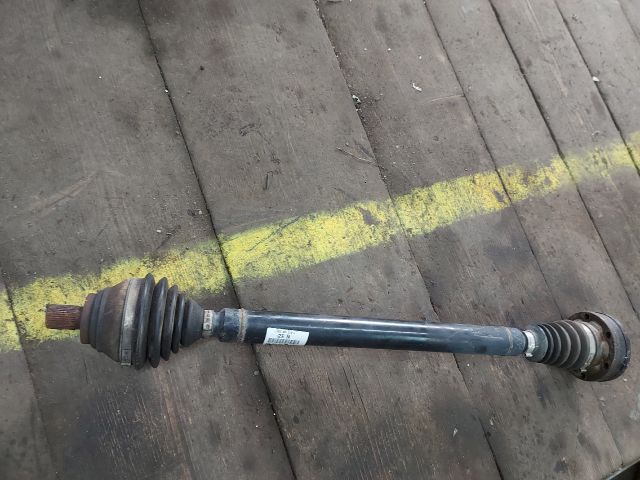 bontott VW CADDY Jobb Féltengely