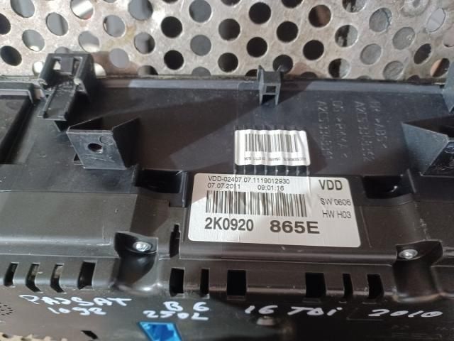 bontott VW CADDY Kilométeróra