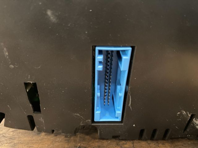 bontott VW CADDY Kilométeróra