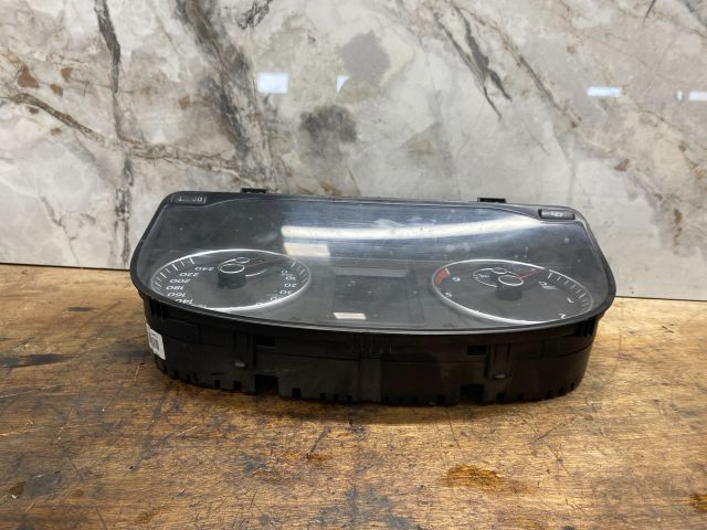 bontott VW CADDY Kilométeróra