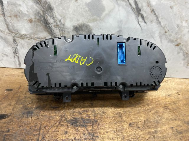 bontott VW CADDY Kilométeróra