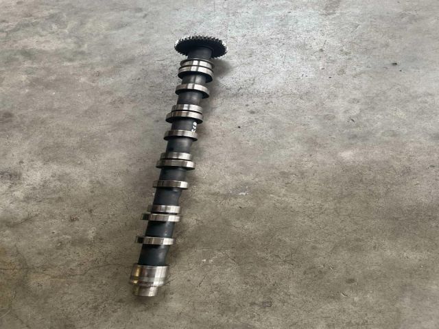 bontott VW CADDY Kipufogó Vezérműtengely