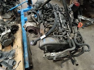 bontott VW CADDY Komplett Motor (Segédberendezésekkel)