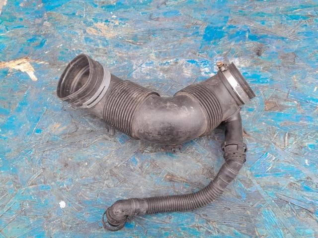 bontott VW CADDY Légbeömlő Cső