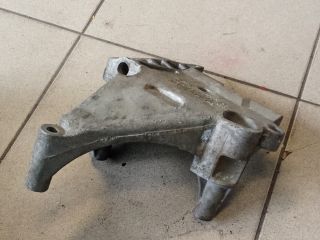 bontott VW CADDY Motor Tartó Bak (Pozíciófüggetlen)