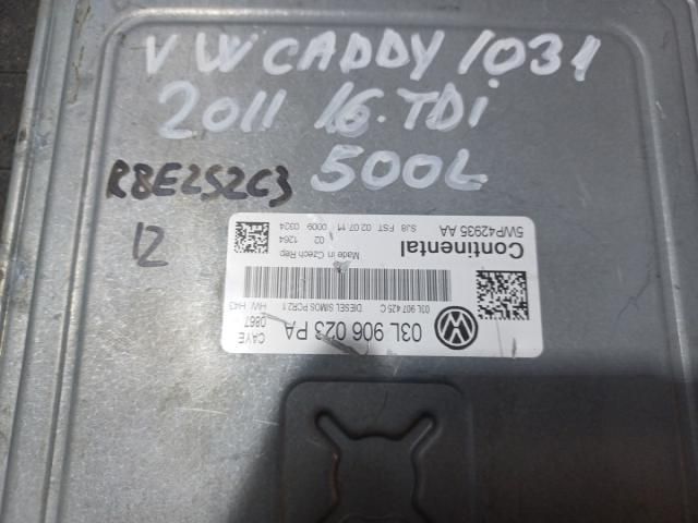bontott VW CADDY Motorvezérlő