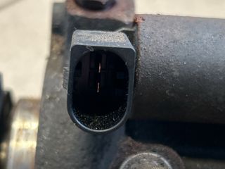 bontott VW CADDY Nagynyomású Szivattyú