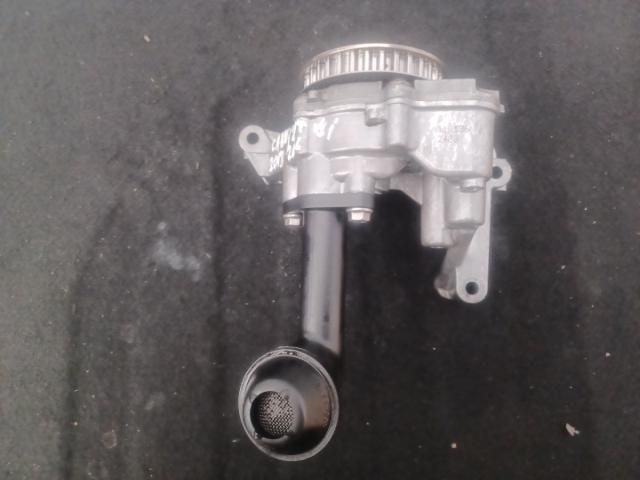 bontott VW CADDY Olajszivattyú