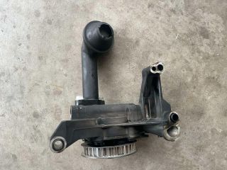 bontott VW CADDY Olajszivattyú