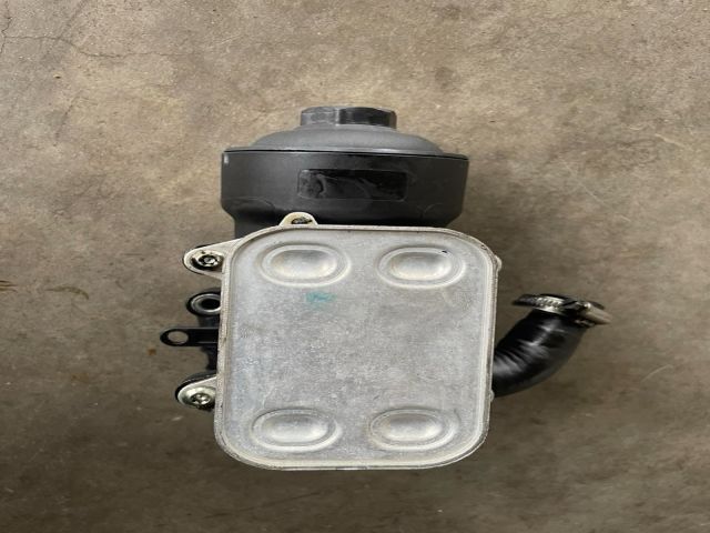 bontott VW CADDY Olajszűrő Ház