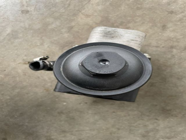 bontott VW CADDY Olajszűrő Ház