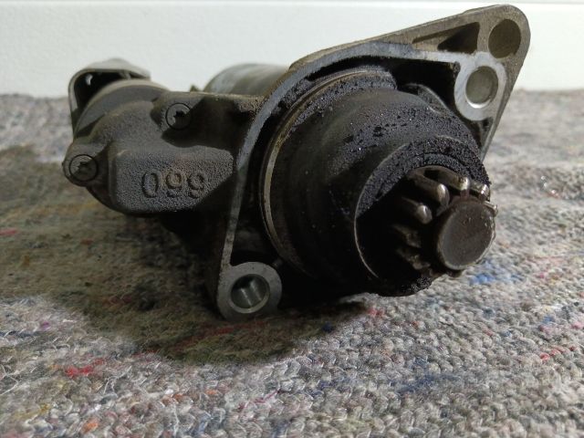 bontott VW CADDY Önindító