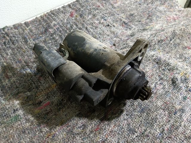 bontott VW CADDY Önindító