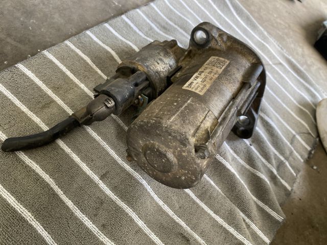 bontott VW CADDY Önindító