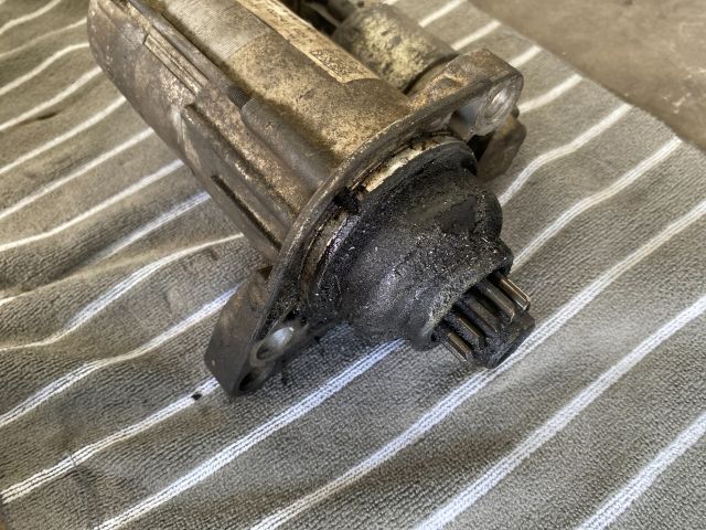 bontott VW CADDY Önindító