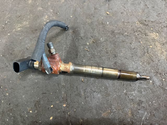 bontott VW CADDY Porlasztó (1 db)