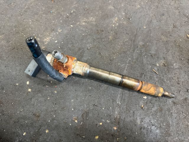 bontott VW CADDY Porlasztó (1 db)