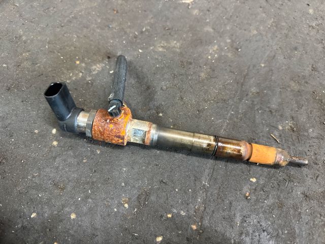 bontott VW CADDY Porlasztó (1 db)