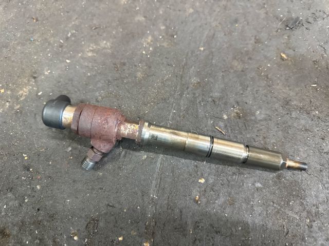 bontott VW CADDY Porlasztó (1 db)