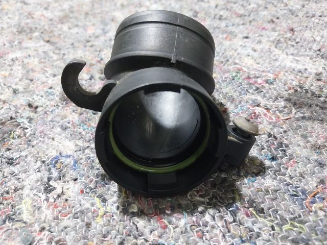 bontott VW CADDY Turbócső