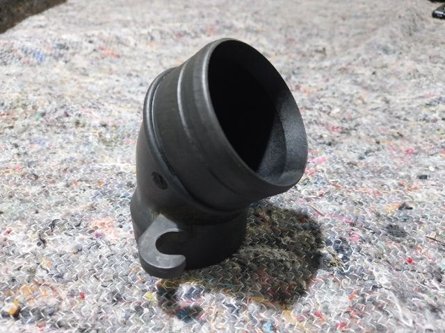 bontott VW CADDY Turbócső