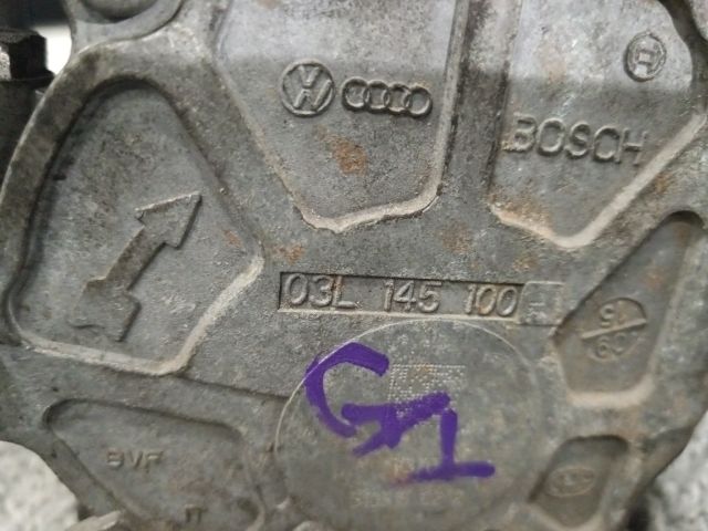 bontott VW CADDY Vákumpumpa