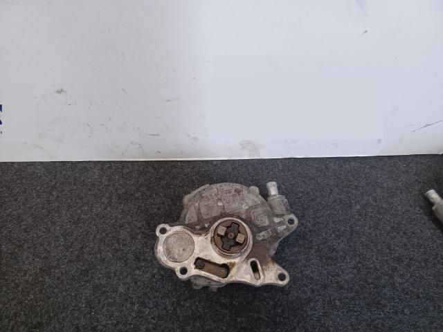 bontott VW CADDY Vákumpumpa