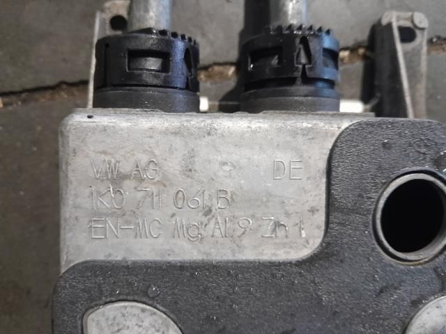 bontott VW CADDY Váltó Kulissza