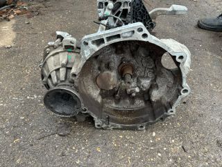 bontott VW CADDY Váltó (Mechanikus)