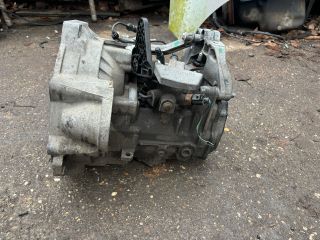 bontott VW CADDY Váltó (Mechanikus)