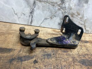 bontott VW CADDY Vezetőgörgő