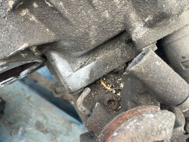 bontott VW CADDY Váltó (Mechanikus)