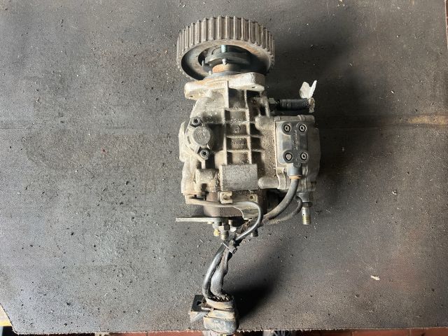 bontott VW CADDY Adagoló