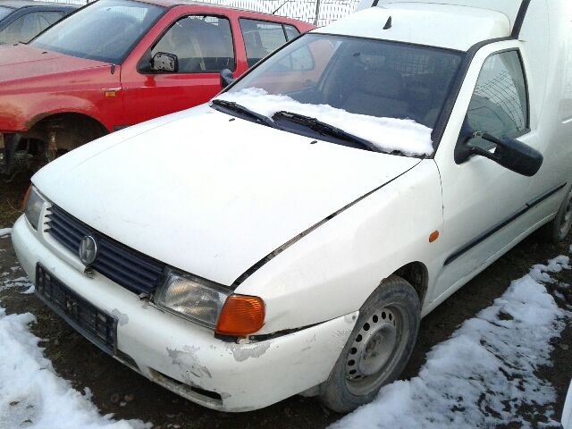 bontott VW CADDY Bal első Kerékagy