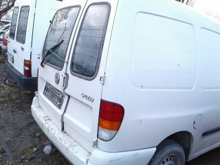 bontott VW CADDY Bal hátsó Kerékagy