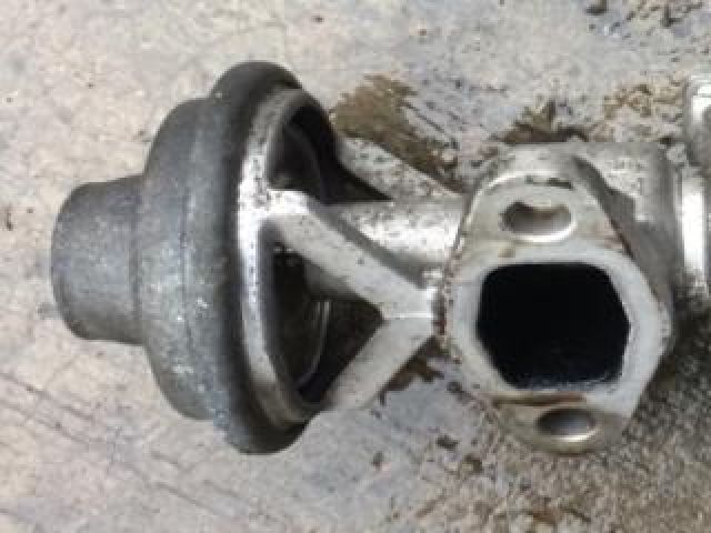 bontott VW CADDY EGR / AGR Szelep