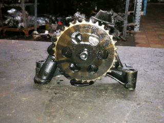 bontott VW CADDY Olajszivattyú