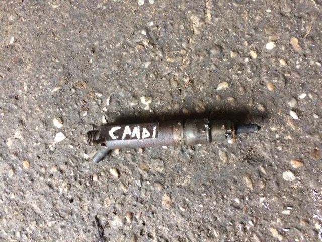 bontott VW CADDY Porlasztó (1 db)