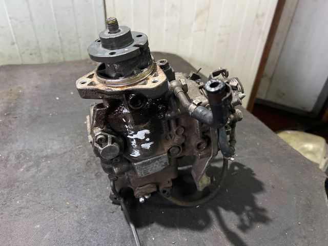 bontott VW CADDY Adagoló