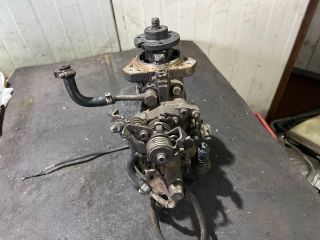 bontott VW CADDY Adagoló