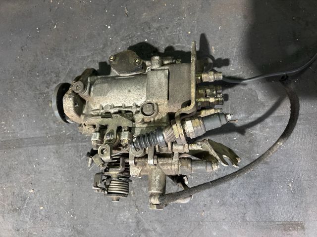 bontott VW CADDY Adagoló