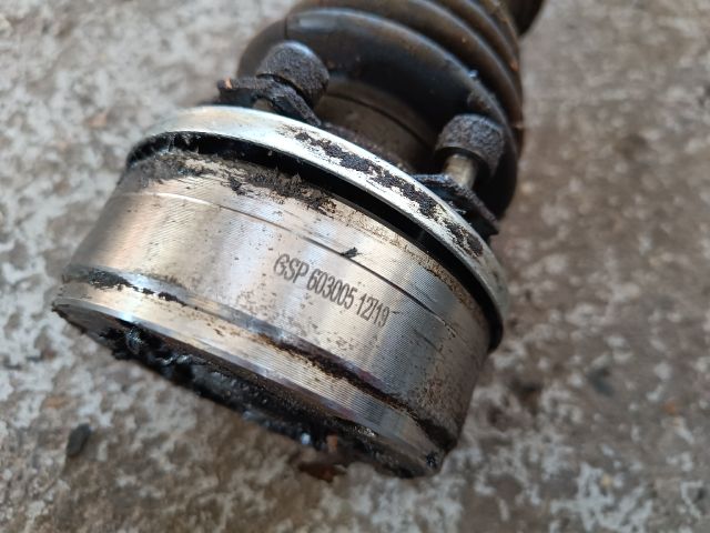 bontott VW CADDY Jobb Féltengely